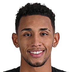 奥利维拉·莫拉